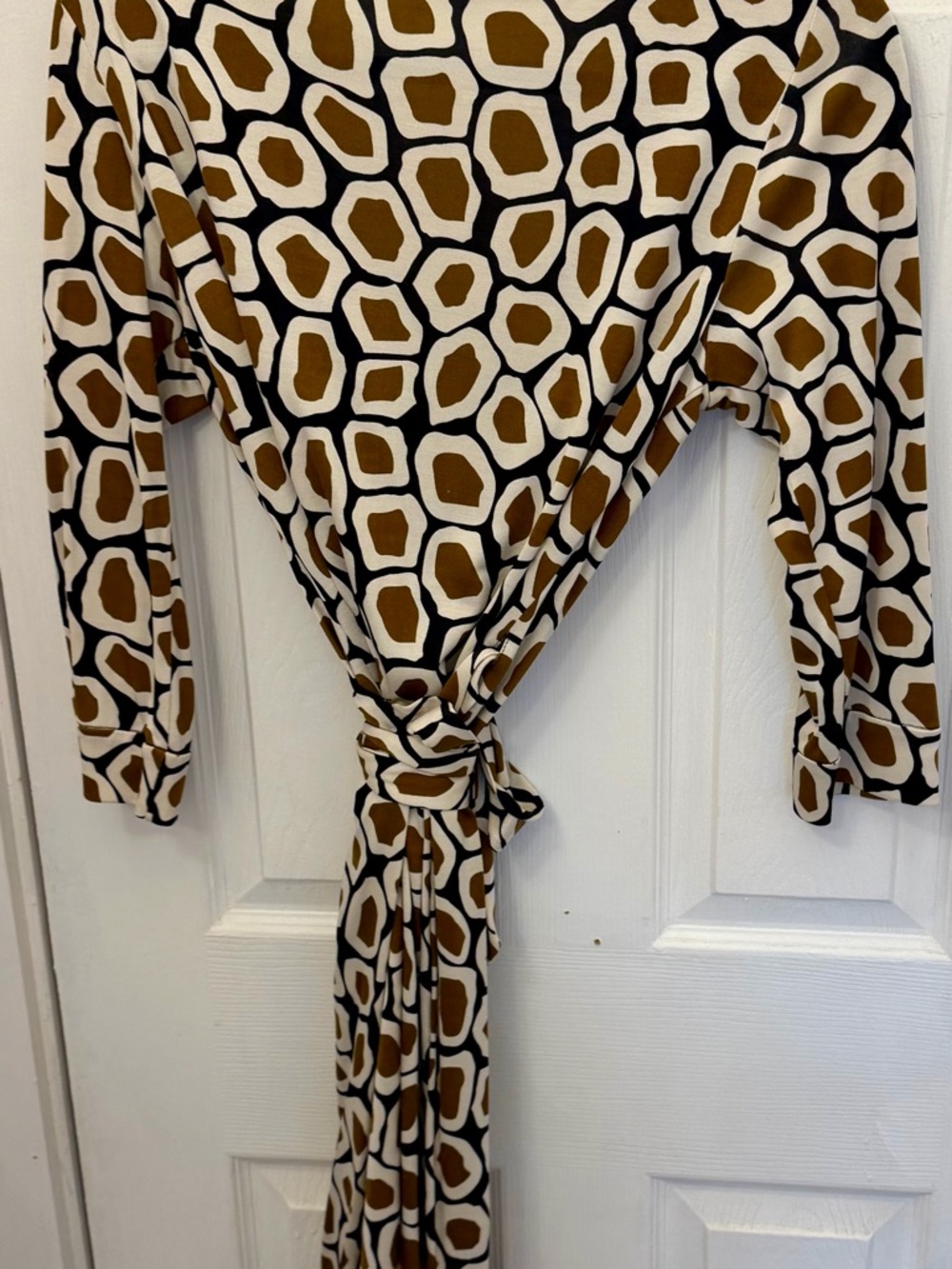 Diane Von Furstenberg Silk Brown, Black & Cream Geometric Wrap Dress - Picture 2 of 5